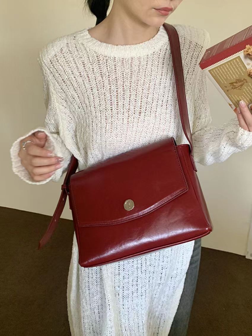 Large Capacity Tote Retro Textured Commuter Bag