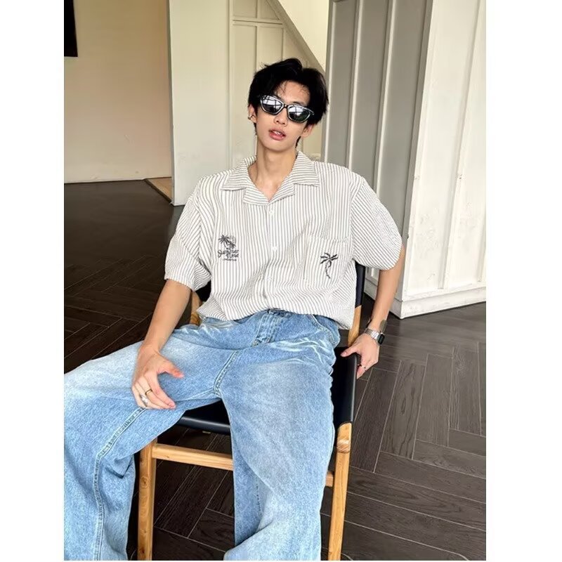 Men's Coconut Tree Embroidered Niche Design Casual Loose-fit Shirt