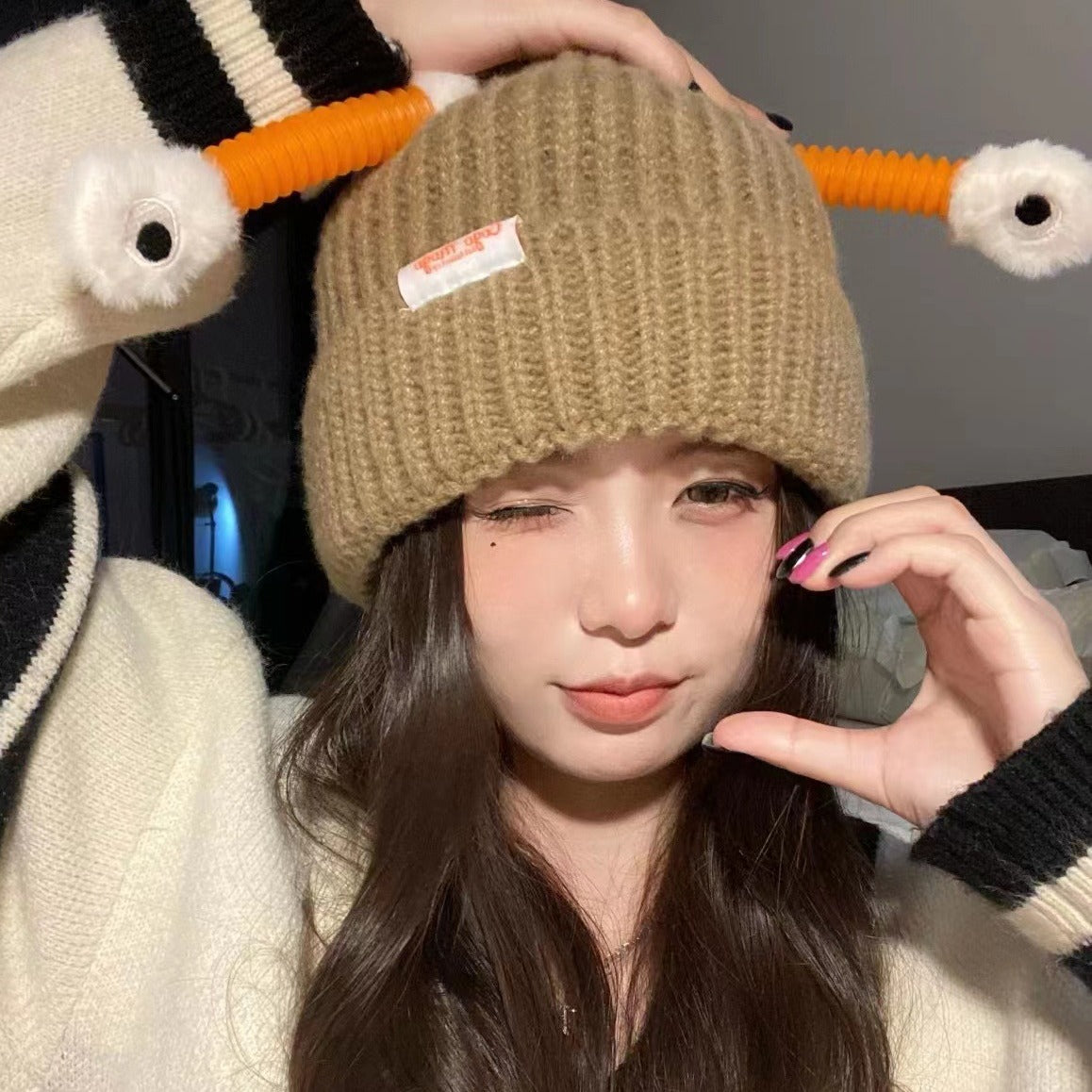 Cute Luminous Autumn And Winter Warm Ear Protection Wool Korean Cartoon Fashion All-matching Knitted Hat