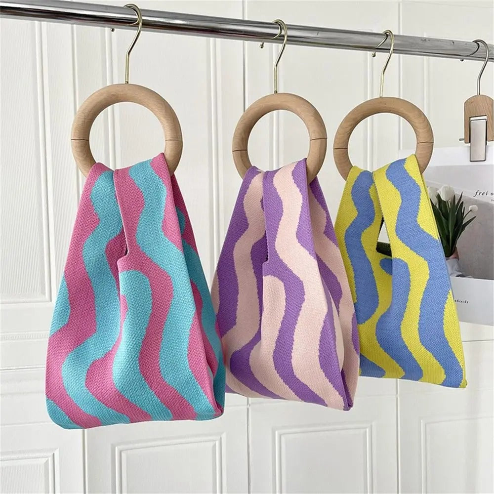 Girl's Multi-color Knitted Shoulder Bag