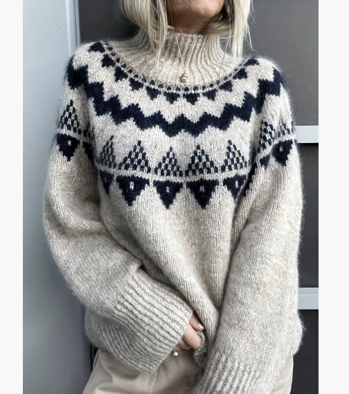 Autumn And Winter Women's Clothing Thick Needle Printed Round Neck Sweater Long Sleeve Fashion Women