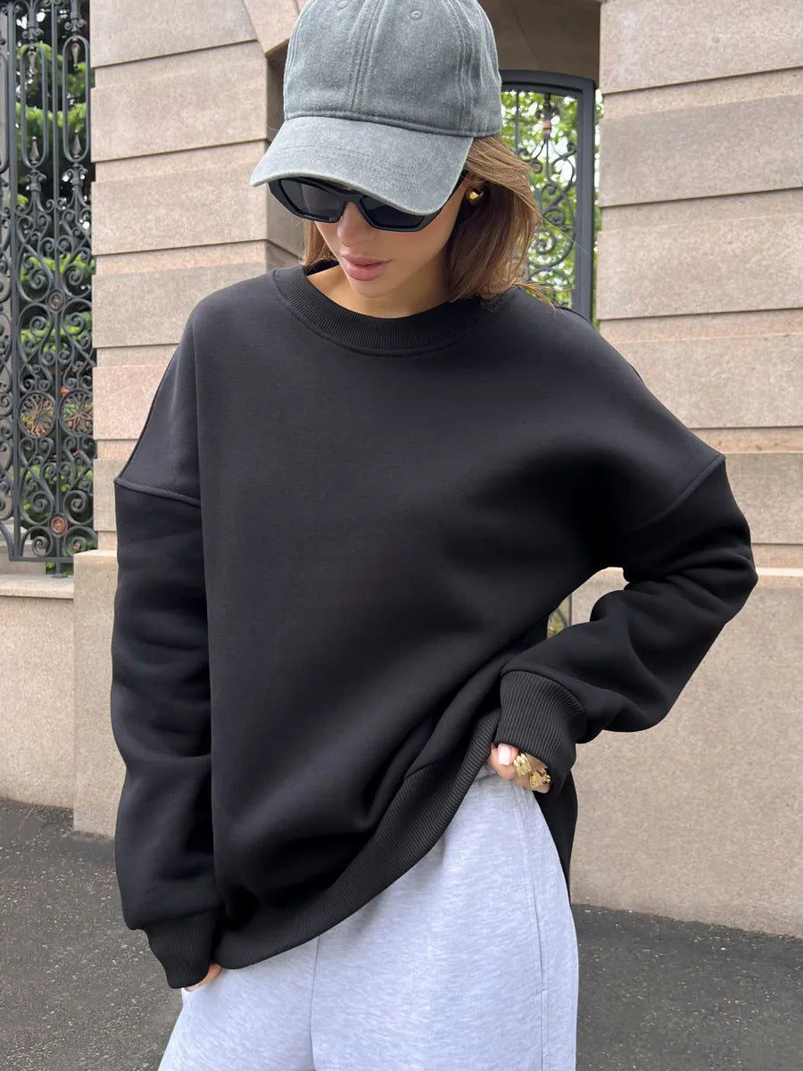 Moderigtig afslappet retro ensfarvet tyk sweatshirt med rund hals