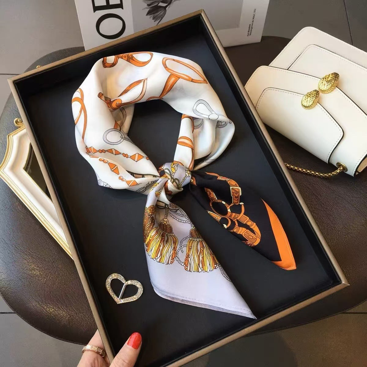Women's Mulberry Silk Spring And Autumn Scarf