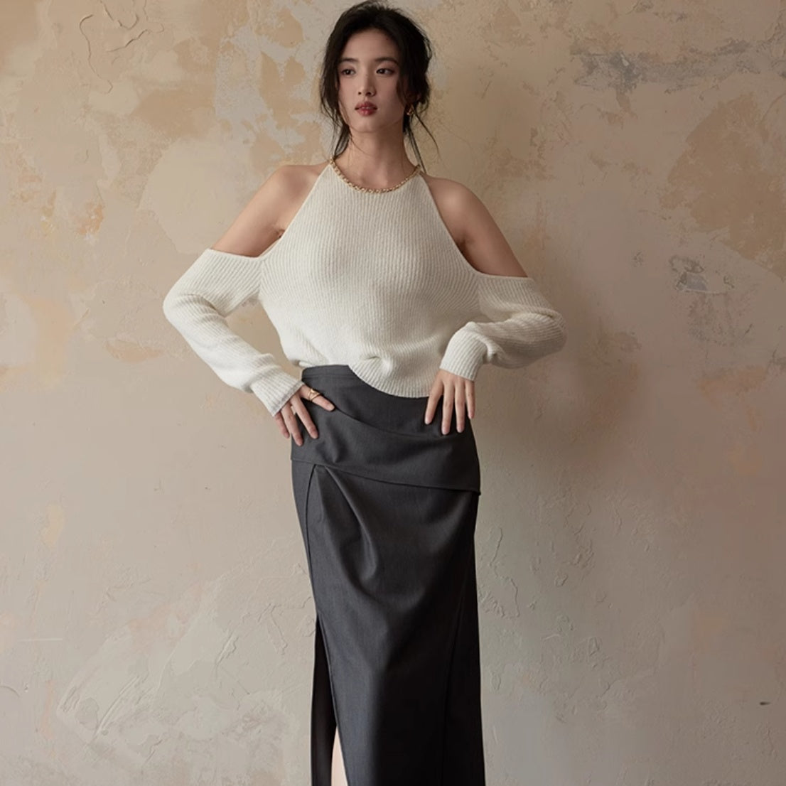 Chain Embellished Neckline Shoulder-baring Sweater