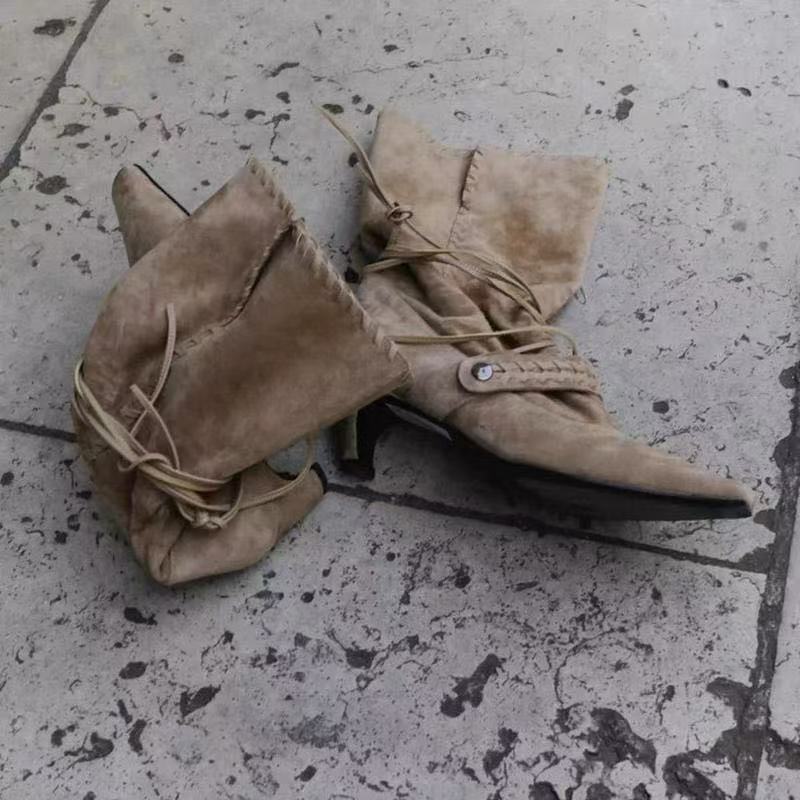 Square-toe Chic Womens Western Boots With Cross-tie Straps And Chunky Heels