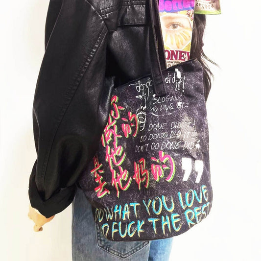 Casual Fashionable Commuter-friendly Extended Bucket-style Canvas Crossbody Bag