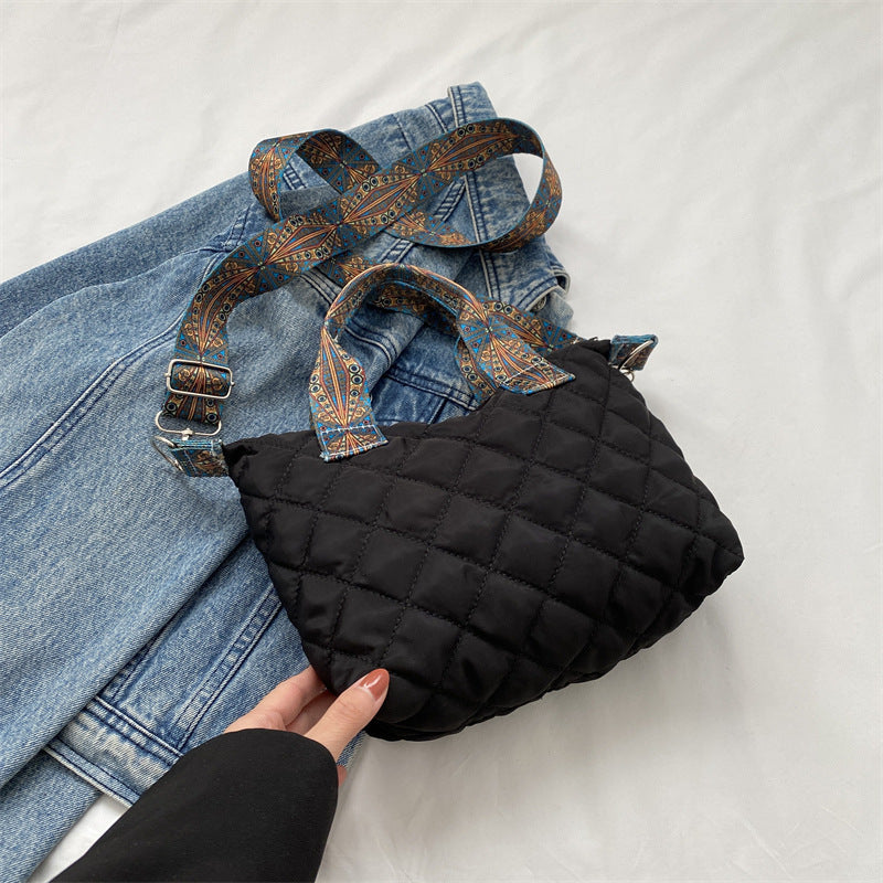 New Trendy Simple Shoulder Messenger Bag