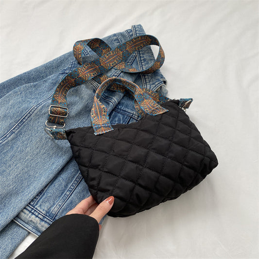 New Trendy Simple Shoulder Messenger Bag