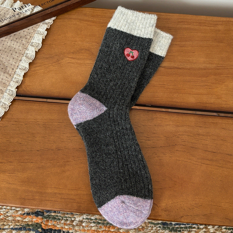 Cute Retro Embroidered Christmas Wool Mid-Calf Socks