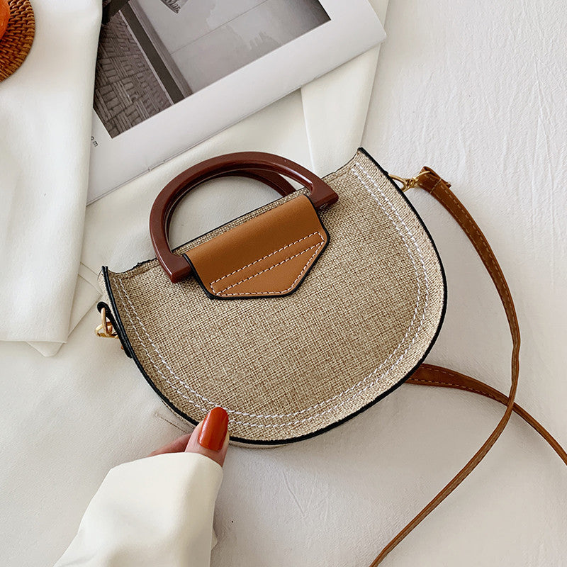 Women's Summer Large Capacity One Shoulder Messenger Woven Bag