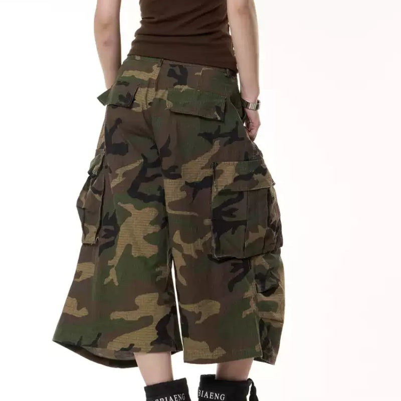 Retro Camouflage Workwear Shorts Loose Straight Wide Leg