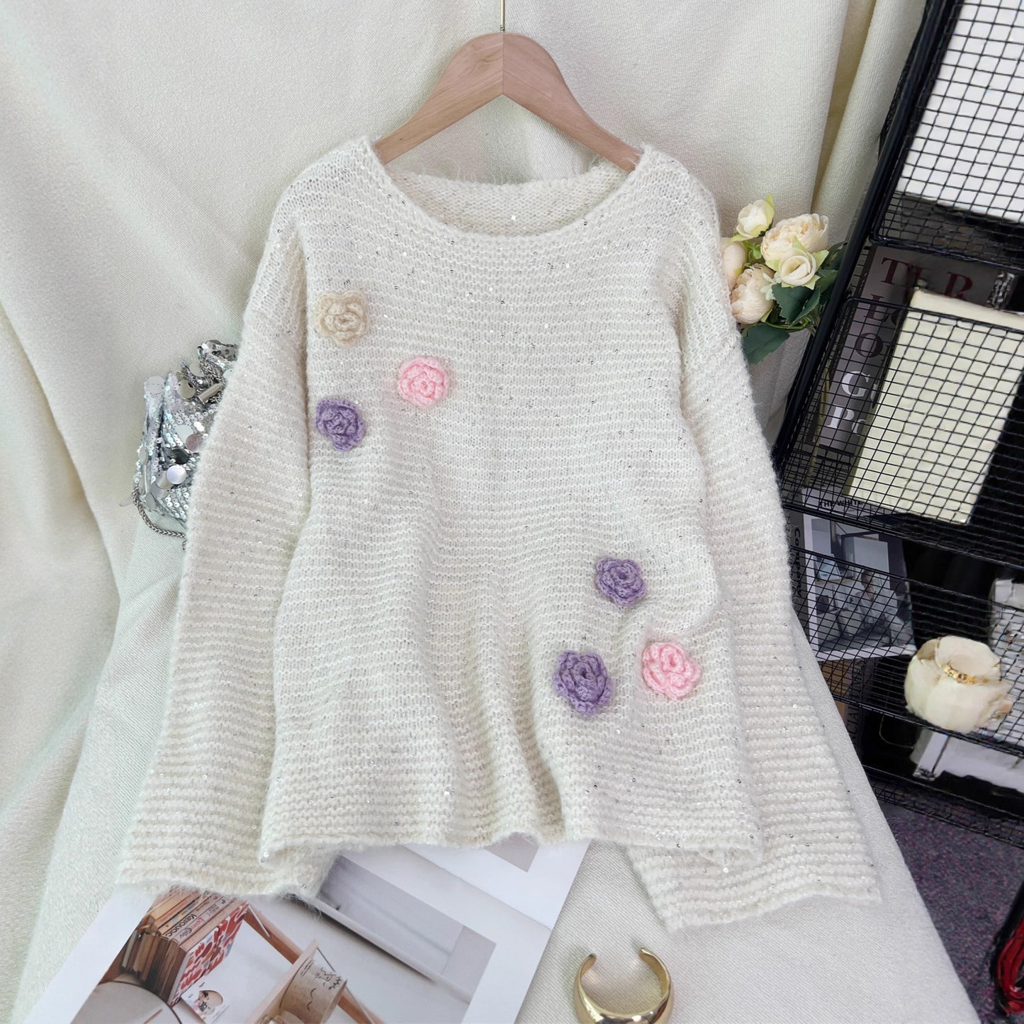 Sequined Knitted Pullover Round Neck Stitching Flower Fashion Sweater