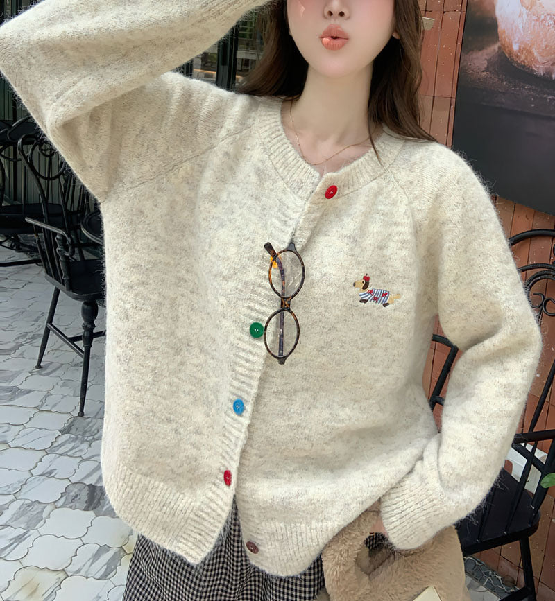 Women's Sweet Round Neck Color Buckle Puppy Pattern Long-sleeved Sweater Cardigan