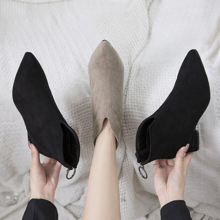 Women's Chunky-heeled Pointed-toe Short Martin Boots