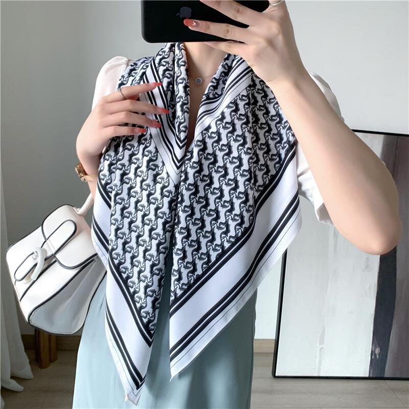 Fashion Home Color Leopard Twill Scarf