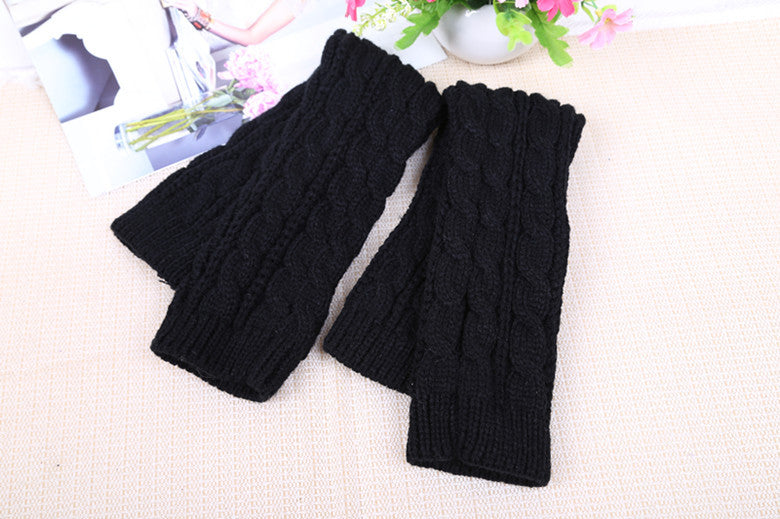 Women's Warm Solid Color Twist Long Half Finger Elastic Sleeves