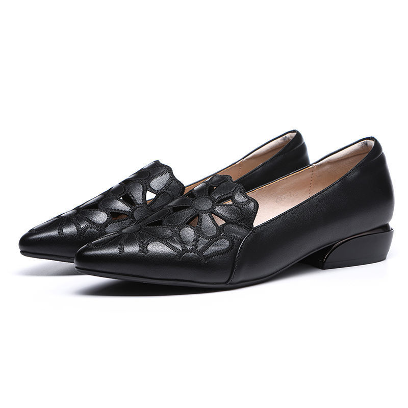 Women's Soft Leather Soft Surface Hollow Embroidered Shoes