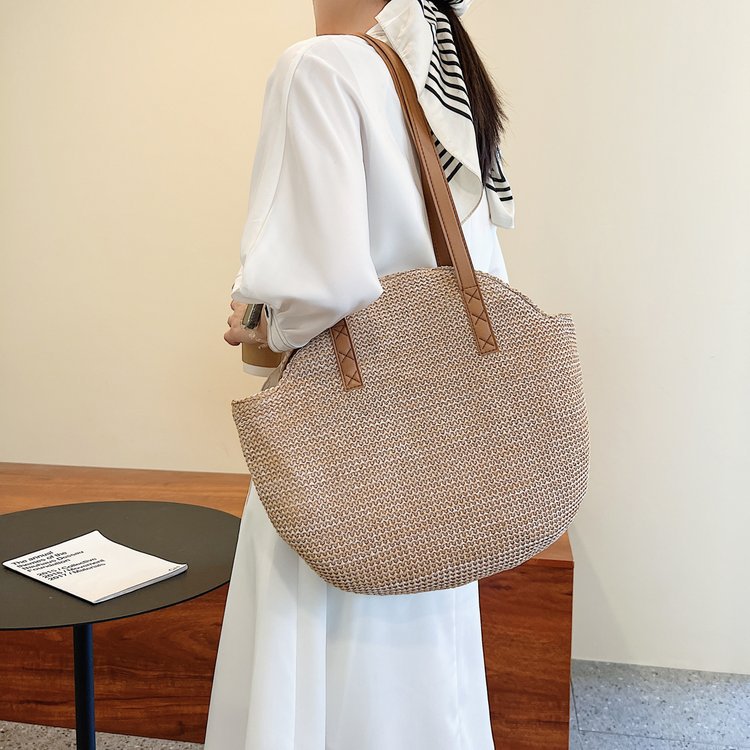 Women's Fashion Woven Clash Color Zipper Shoulder Handbag
