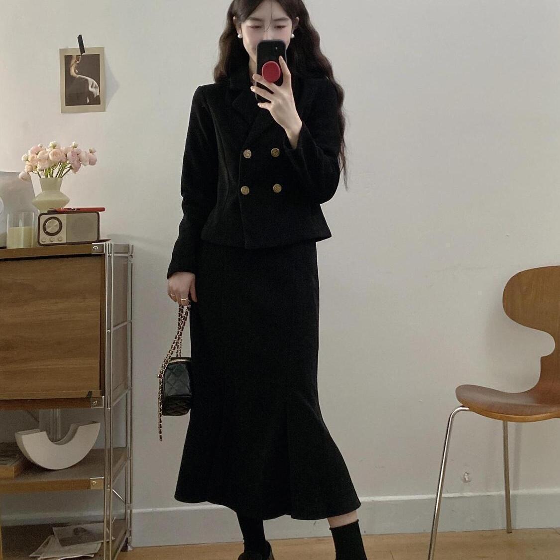 Corduroy Waist-Cinched Jacket And Fishtail Skirt Two-Piece Set For Women