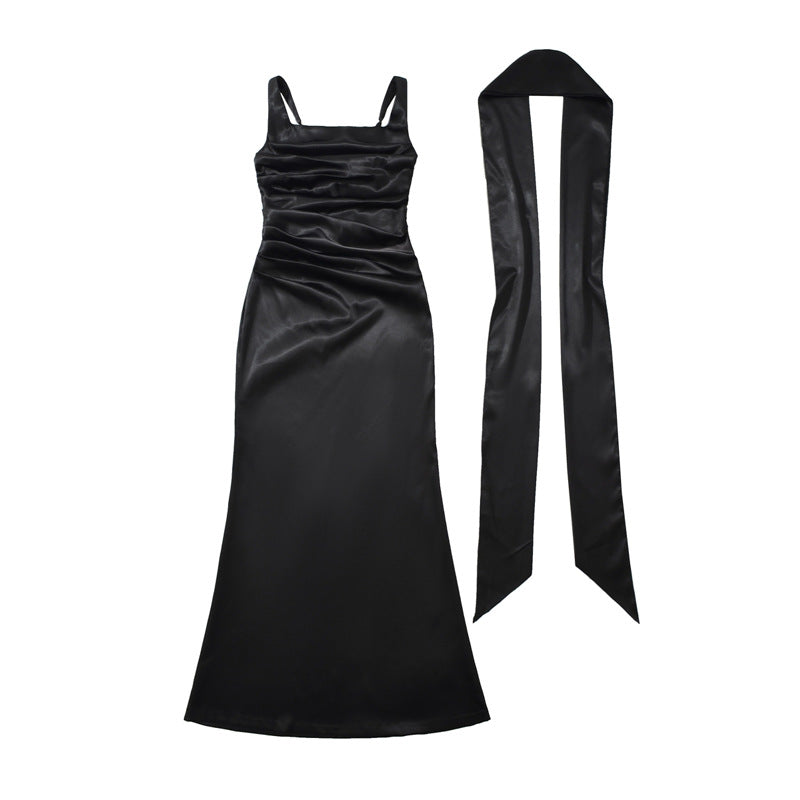 Square Neckline Collarbone-baring Strapless Figure-hugging Pleated Waist-cinching Sheath Skirt