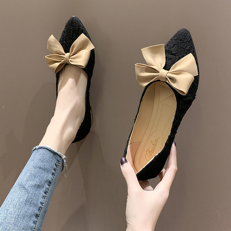 Women's Fashion Versatile Pointed Shallow Mouth Flat Shoes