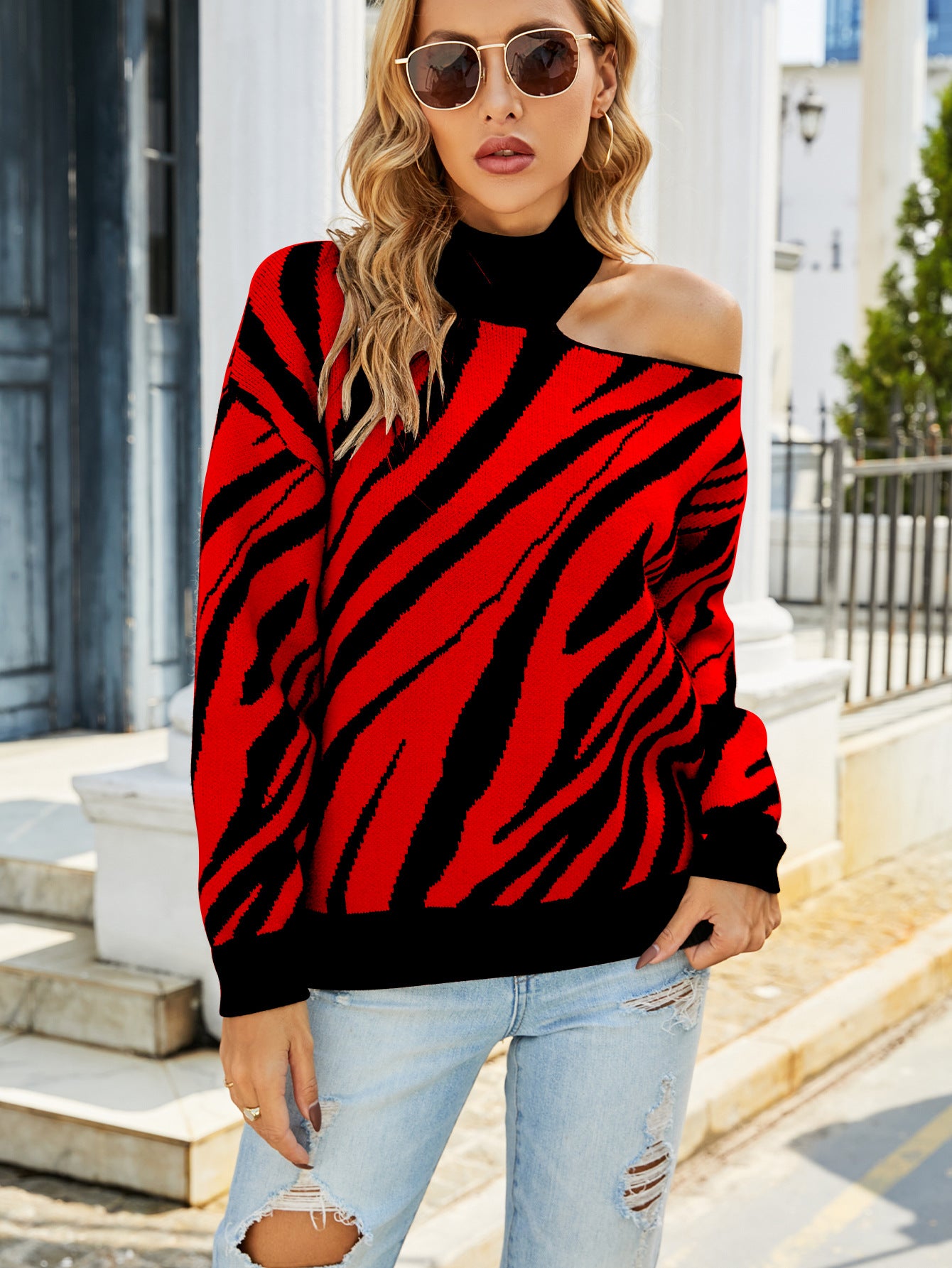 Half-high Collar Long Sleeves Tiger Pattern Sweater Off-the-shoulder Sweater