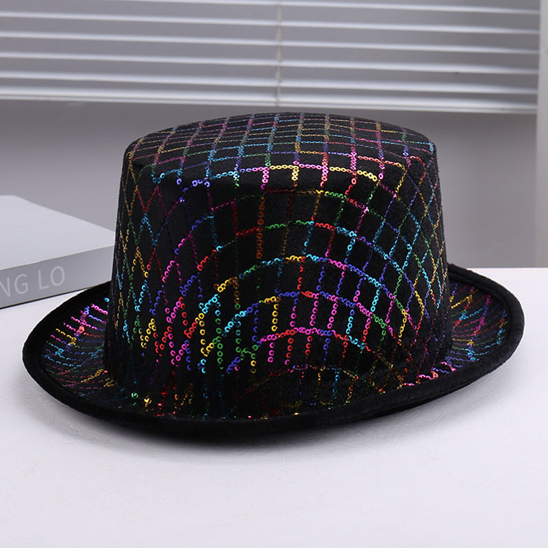 Retro Hat With A Strong Artistic Flair