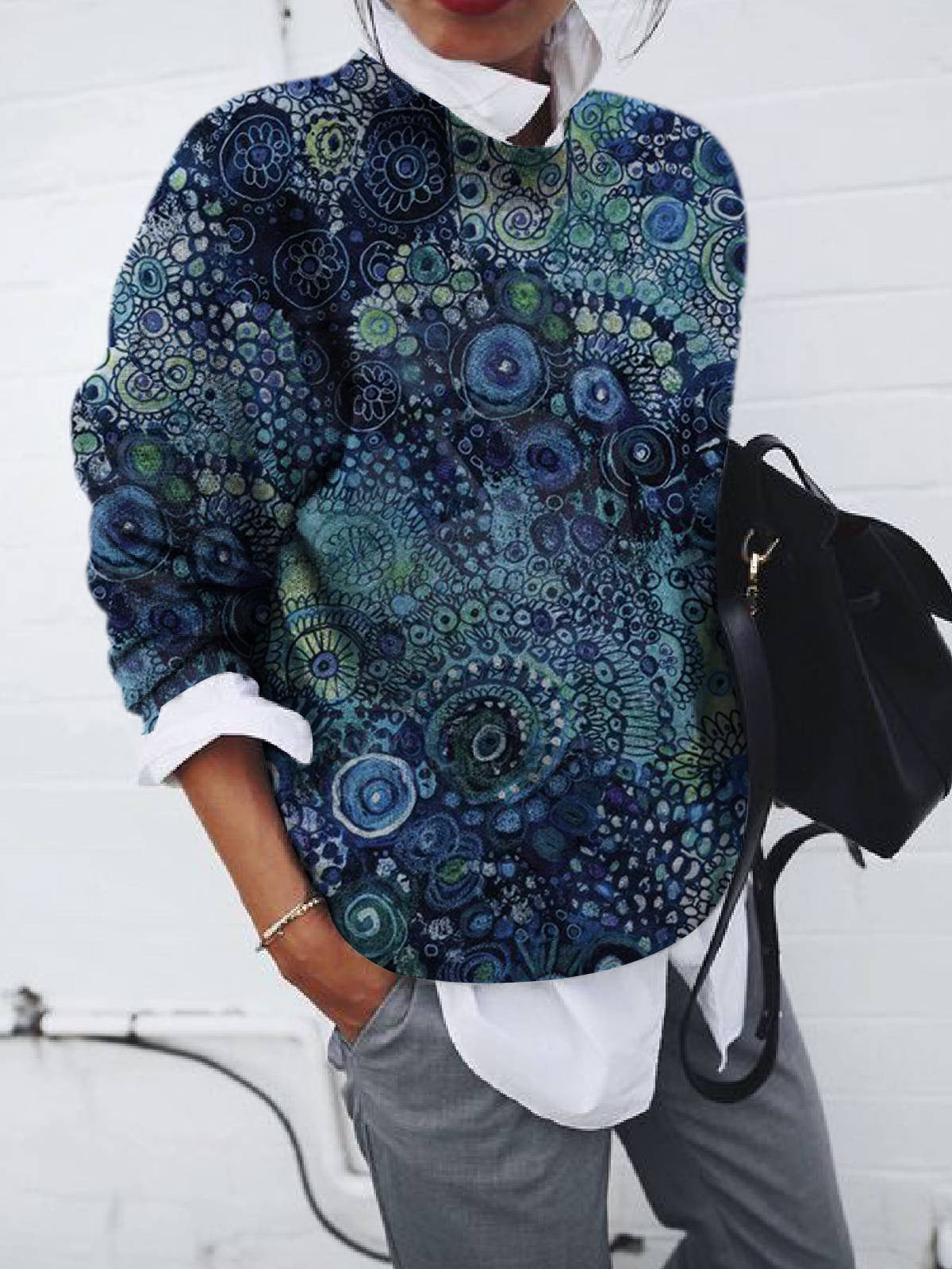 Dame sweatshirt med børstet geometrisk print, løst snit og lange ærmer