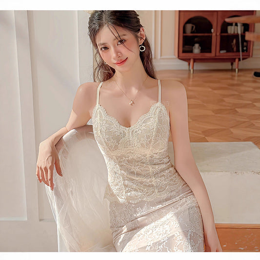 French-style Demure Lace-lined Velvet Camisole For Women