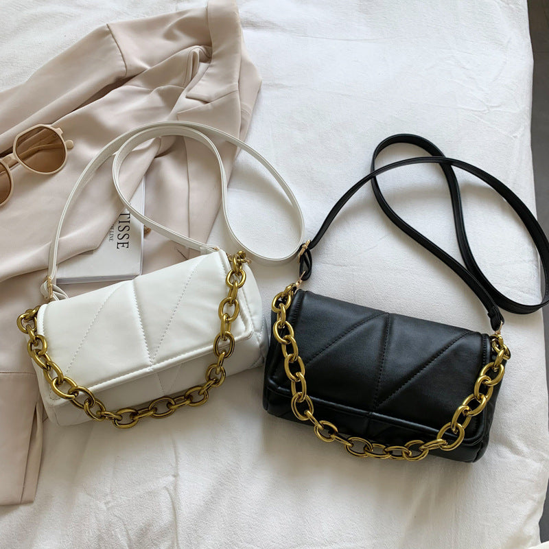Niche Design Diamond Chain Bag