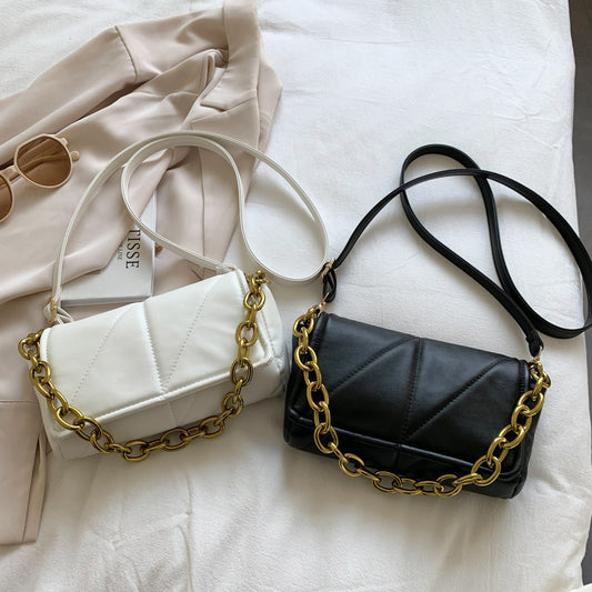 Niche Design Diamond Chain Bag