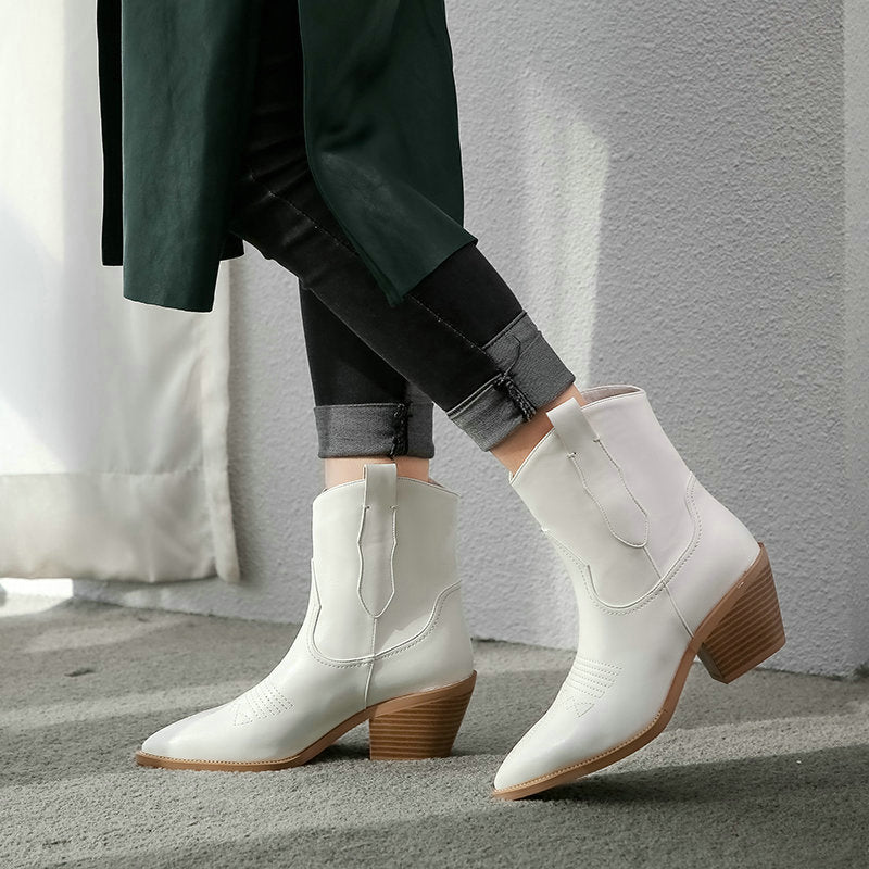 British Style Pointed Thick Heels