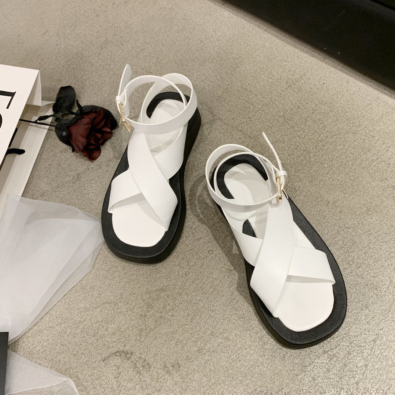 New Net Celebrity Fairy Style Student Fashion Platform Platform Roman Beach Shoes