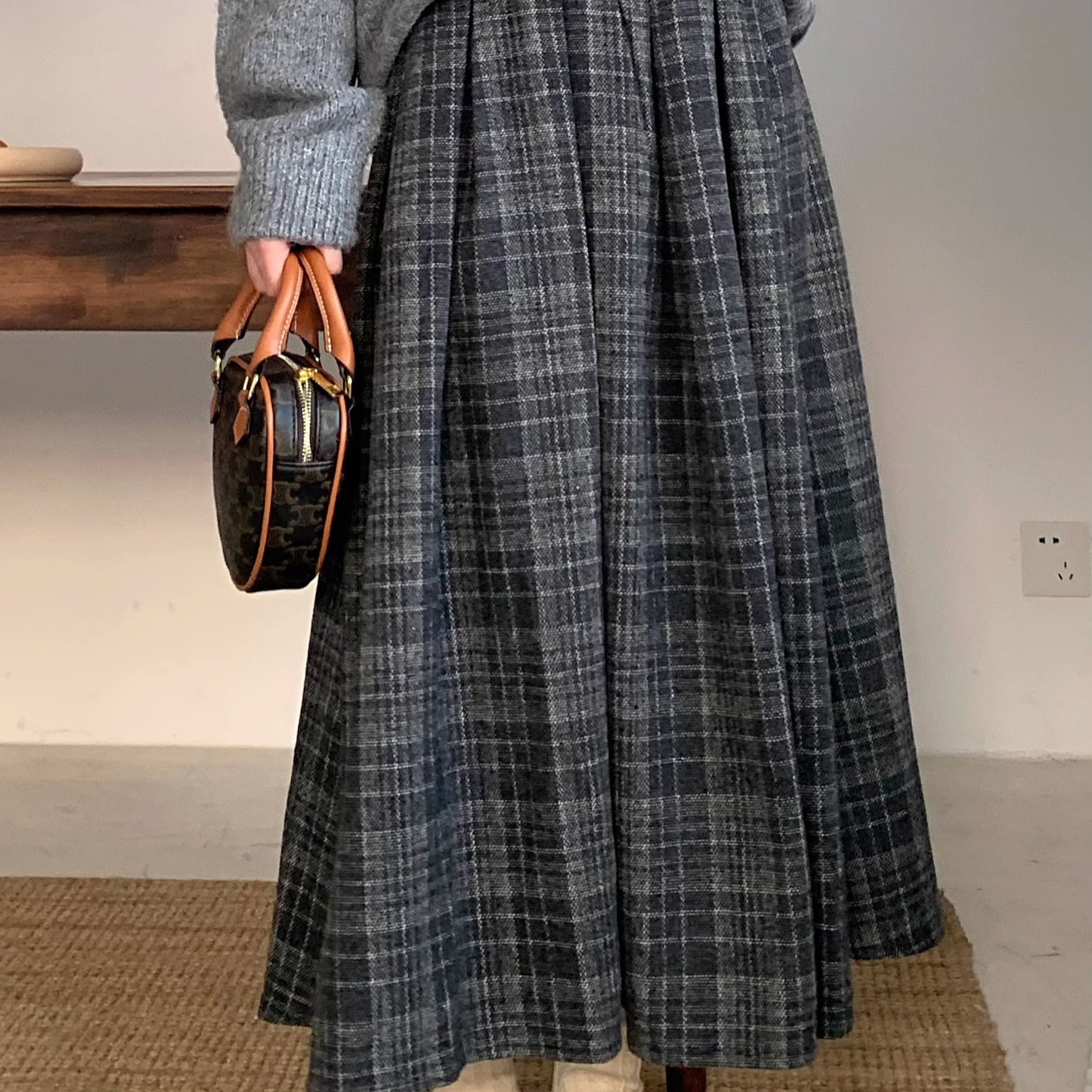 Woolen Preppy Style Retro Plaid Pleated Skirt