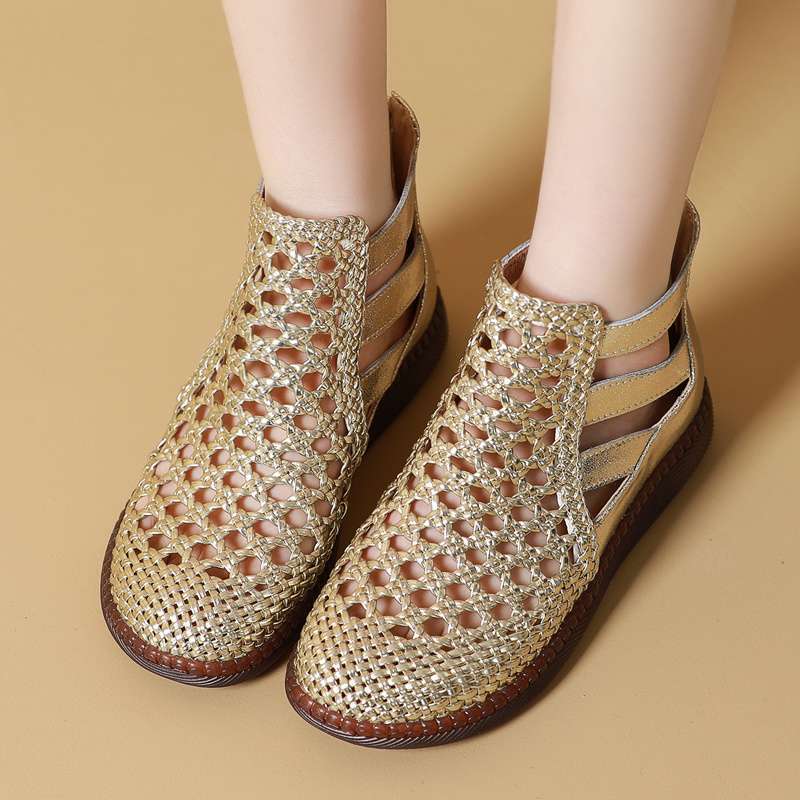 Flat Soft-soled Comfortable Mom Shoes Sandals