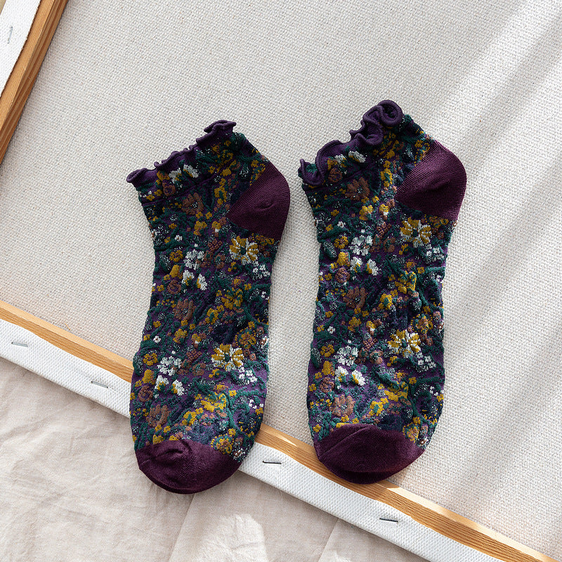 Women's Fashion Relievo Wooden Ear Floral Socks