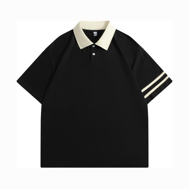 Retro kortærmet T-shirt med farvede syninger og ombukket hals