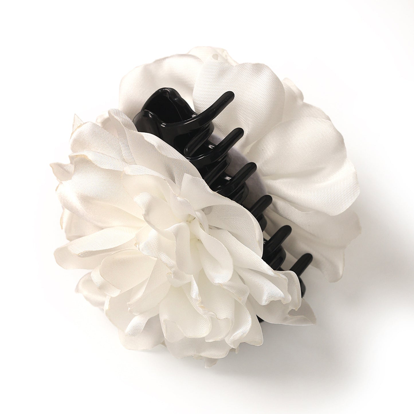 Female Minimalist French Satin Camellia Large Gripper