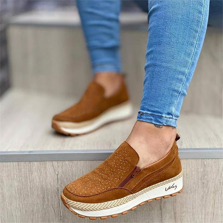Ladies Solid Color Casual Round Toe Solid Color Soft Flat Canvas Shoes