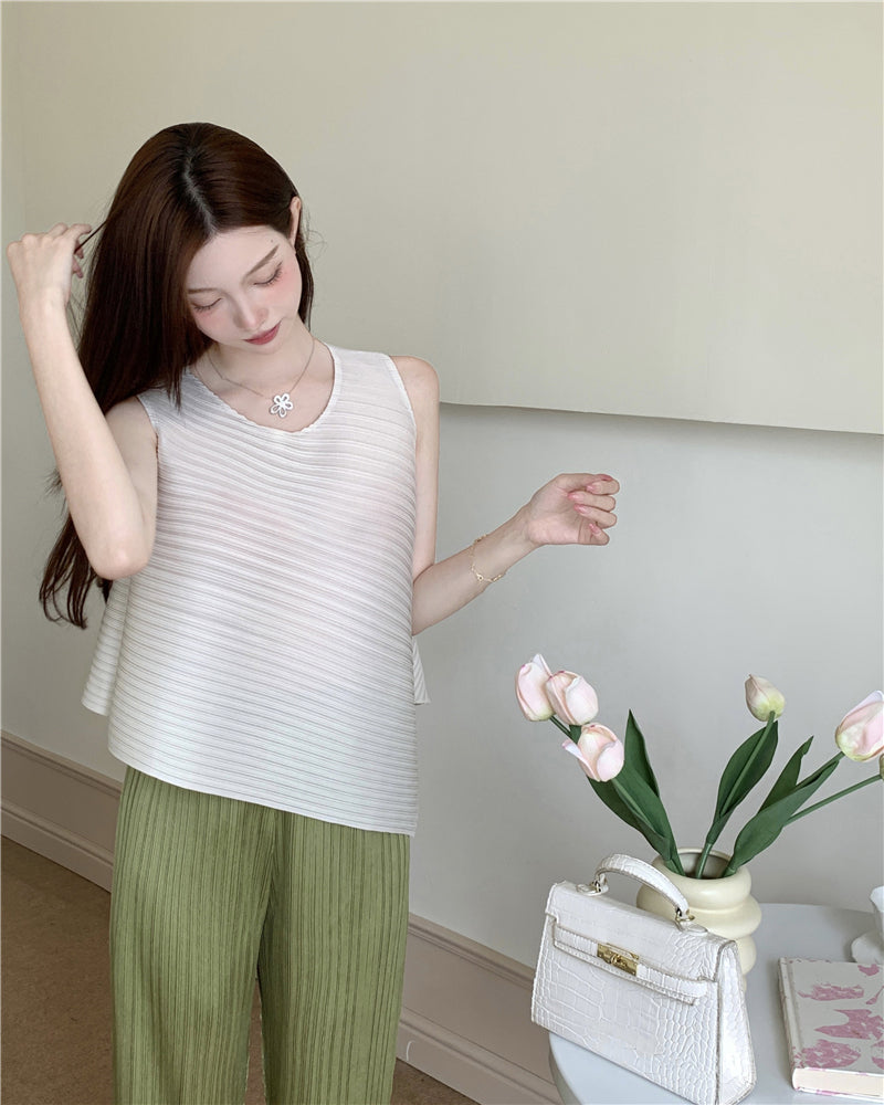 Off-the-shoulder Loose Fit Cropped Top