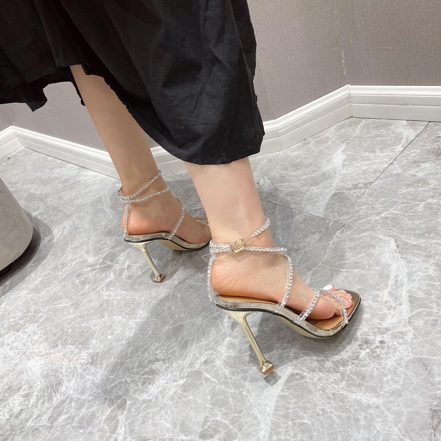 Rhinestone Cross Strap Stiletto High-heeled Large Size Sandals
