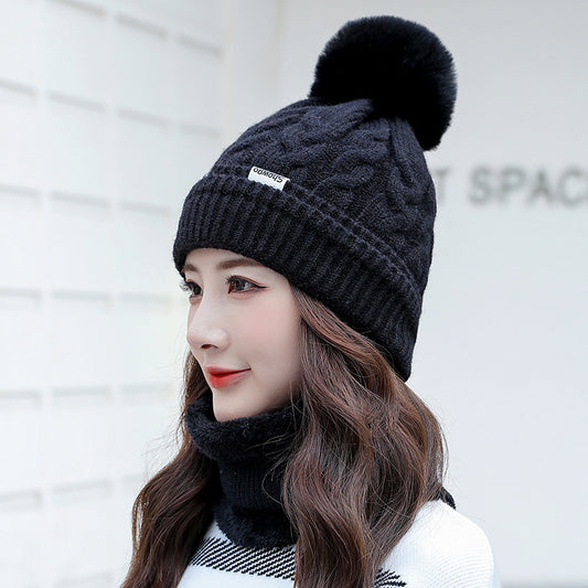 Women's Knitted Beanie With Twist Strands