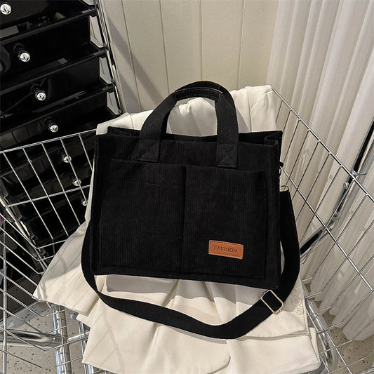Large Capacity Fashion Western Style Shoulder Bag