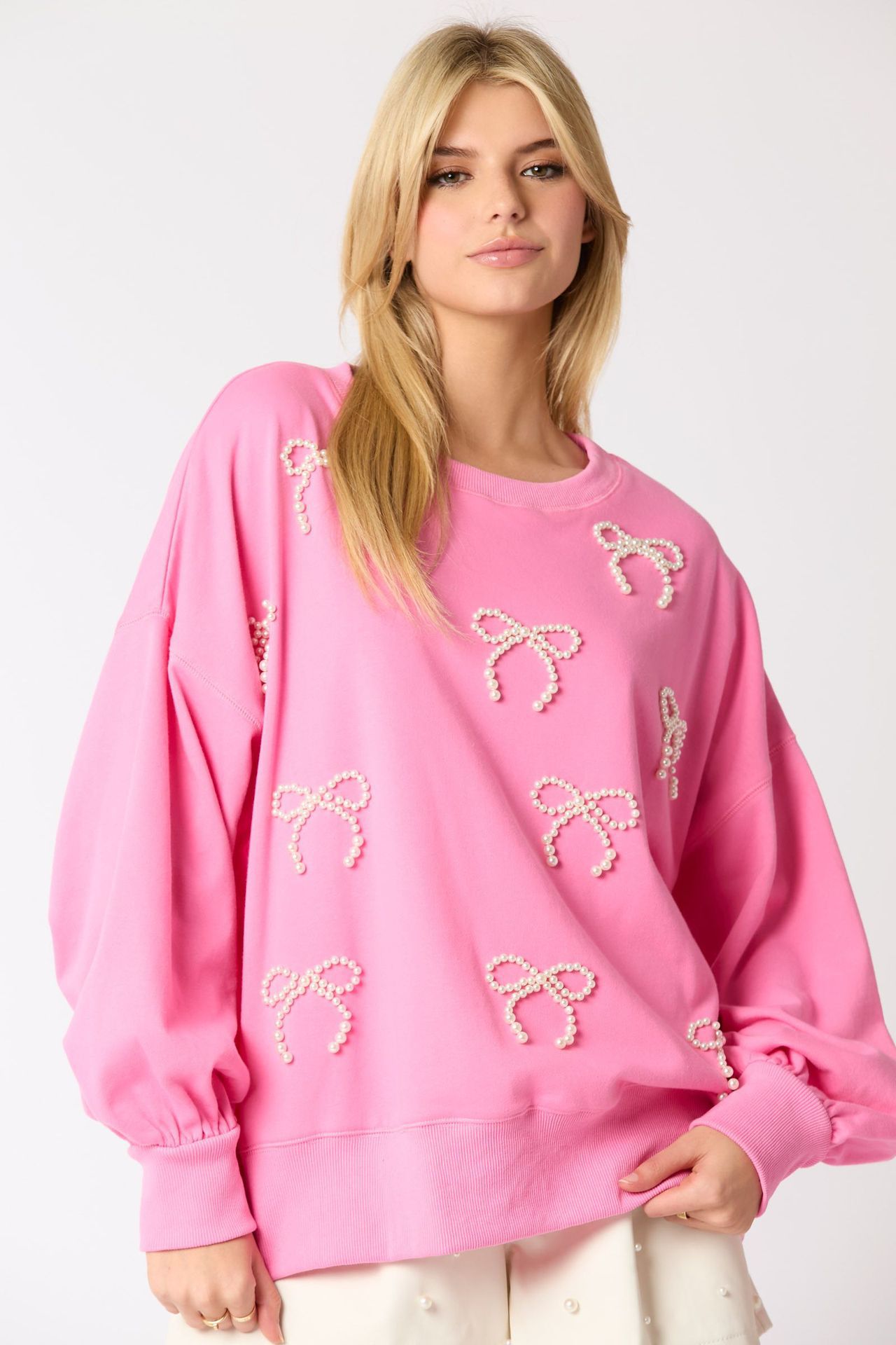 Autumn And Winter New European And American Pearls Bow Decoration Long-sleeved Sweater
