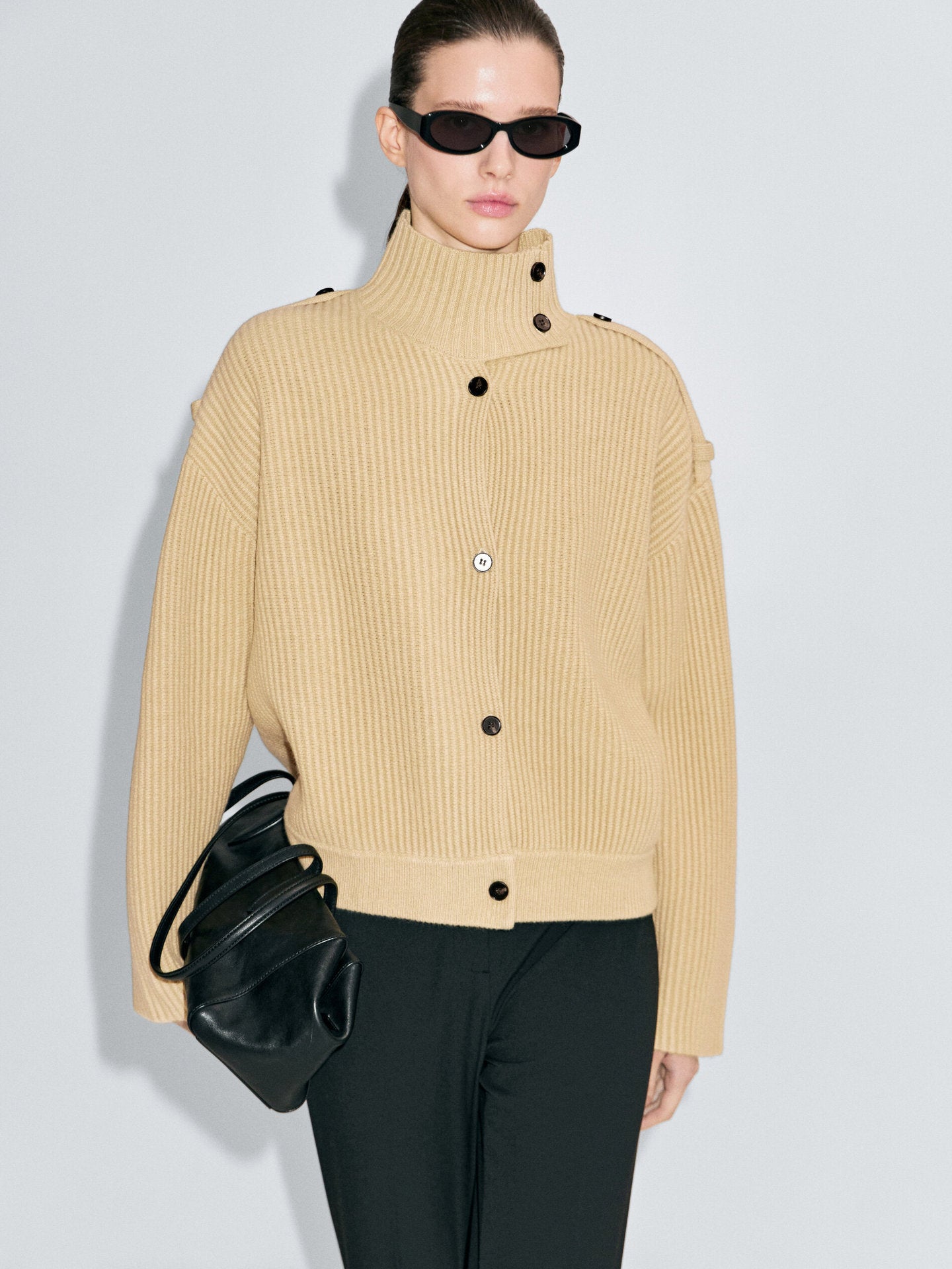 Fashionable Single-Breasted Chunky-Knit Turtleneck Cardigan Sweater