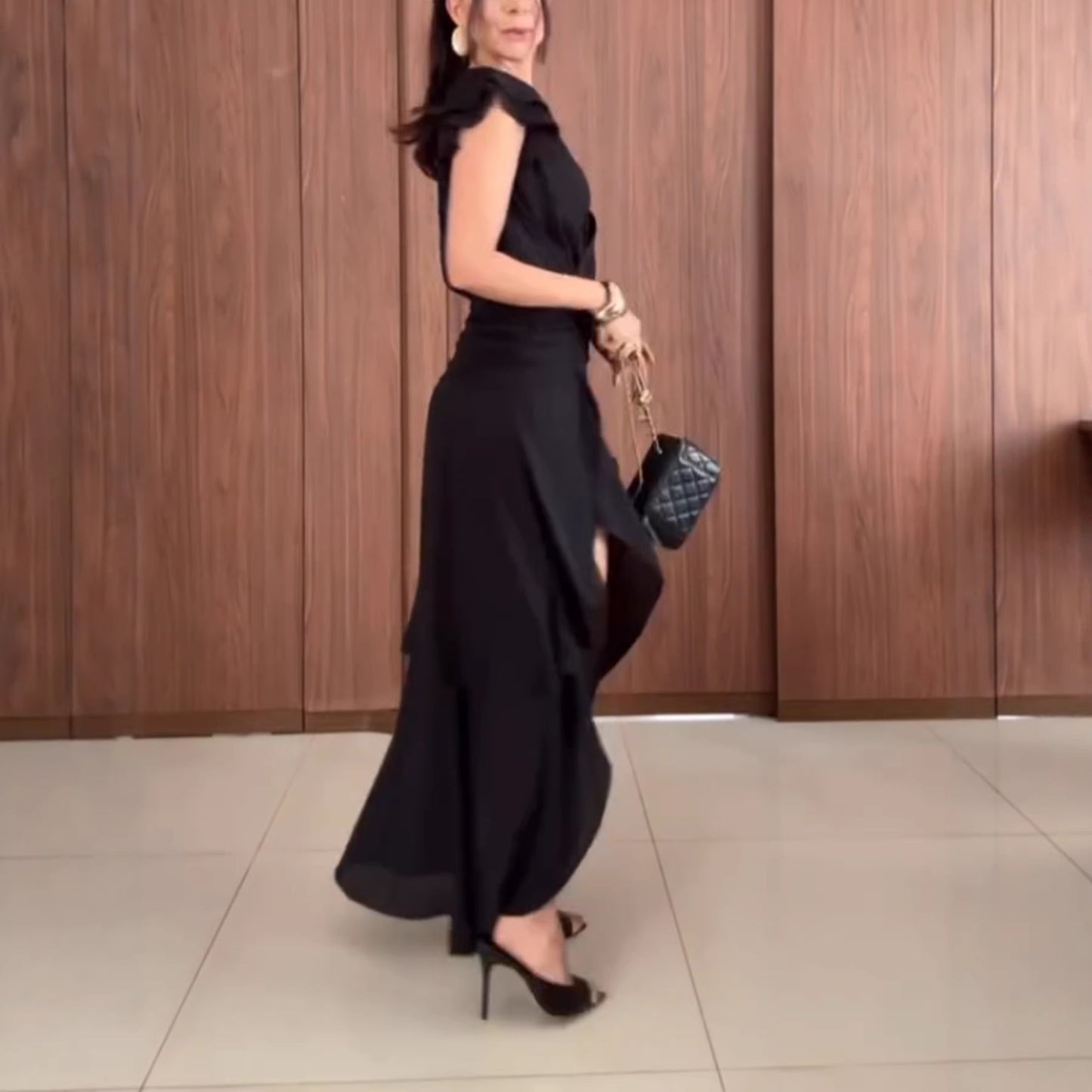 Womens Asymmetrical Solid-Color Maxi Dress With Ruffled Cap Sleeves