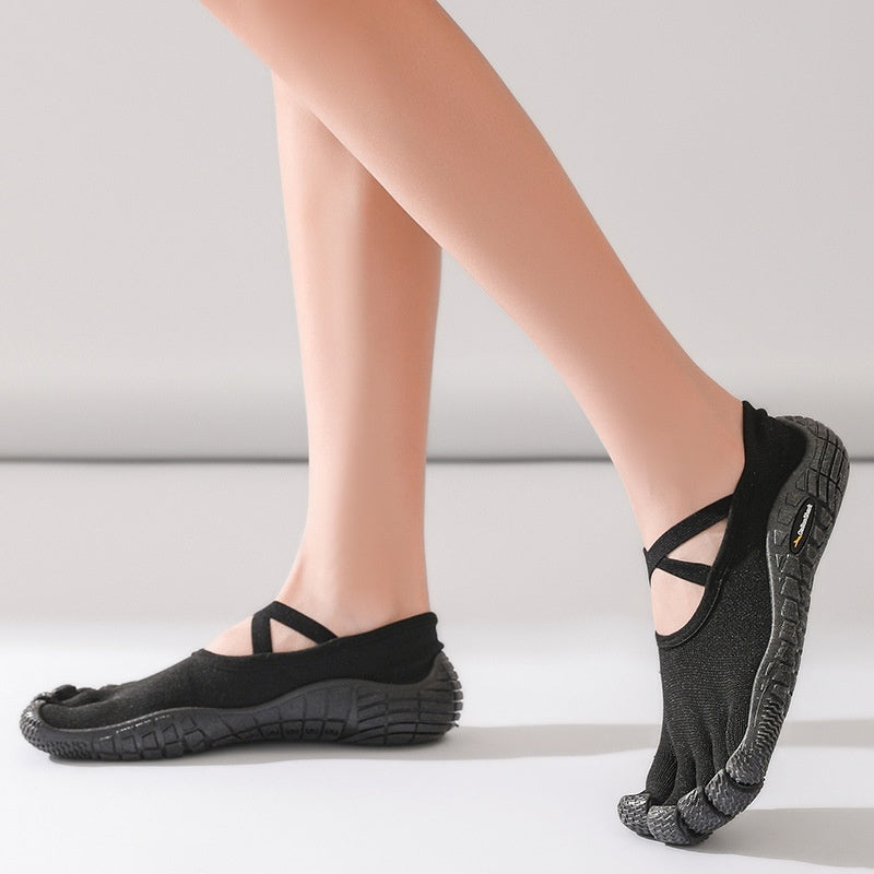 Refreshing Breathable Indoor Fitness Silent Anti-slip Yoga Pilates Skipping Rope Exercise Shoes