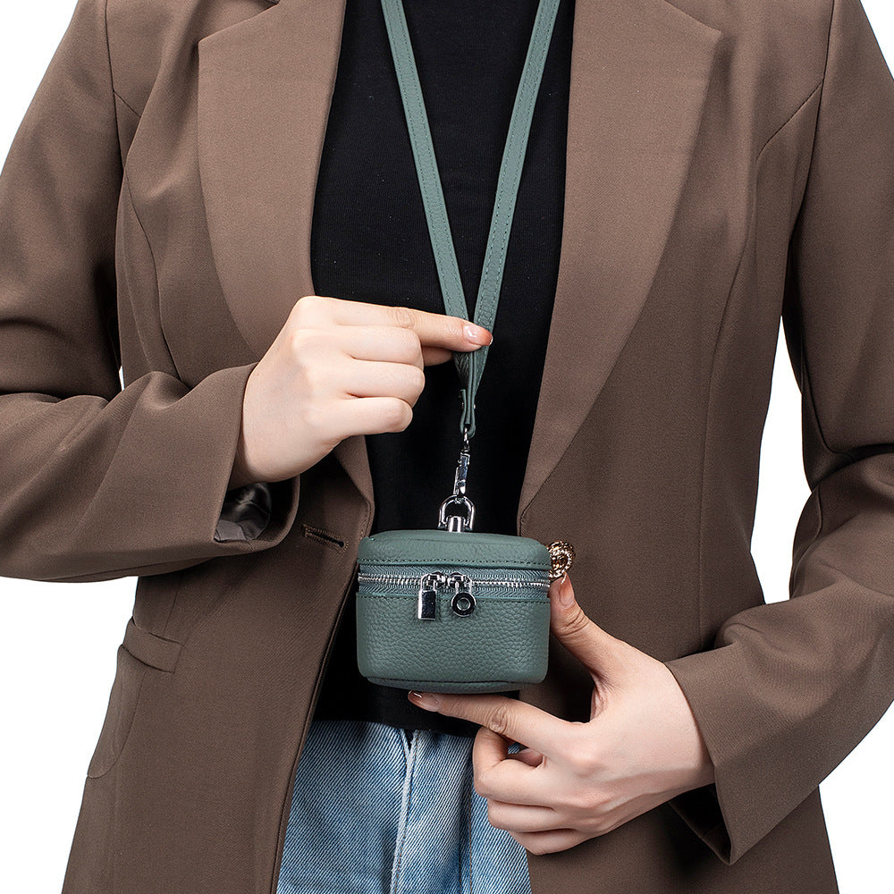 Leather Small Neck-hanging Coin Purse Simple And Portable