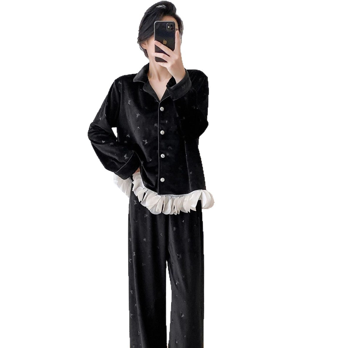 Thickened, Heat-retaining French-style Butterfly-embossed Loungewear Set For Both Indoor And Outdoor Wear