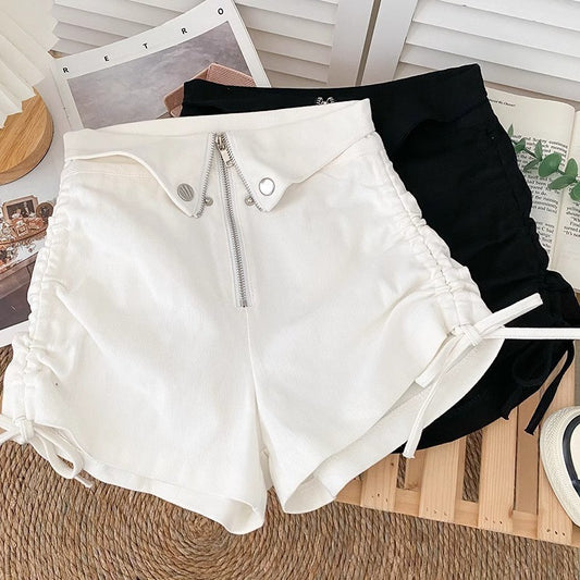 Korte sorte shorts til kvinder med meget høj talje